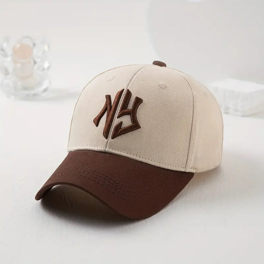 Stylish Retro Unisex Baseball Cap - Adjustable Peaked Hat with Trendy Letters Pattern