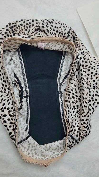 Calcinha modelo shortinho da Victoria's Secret, para o período menstrual.