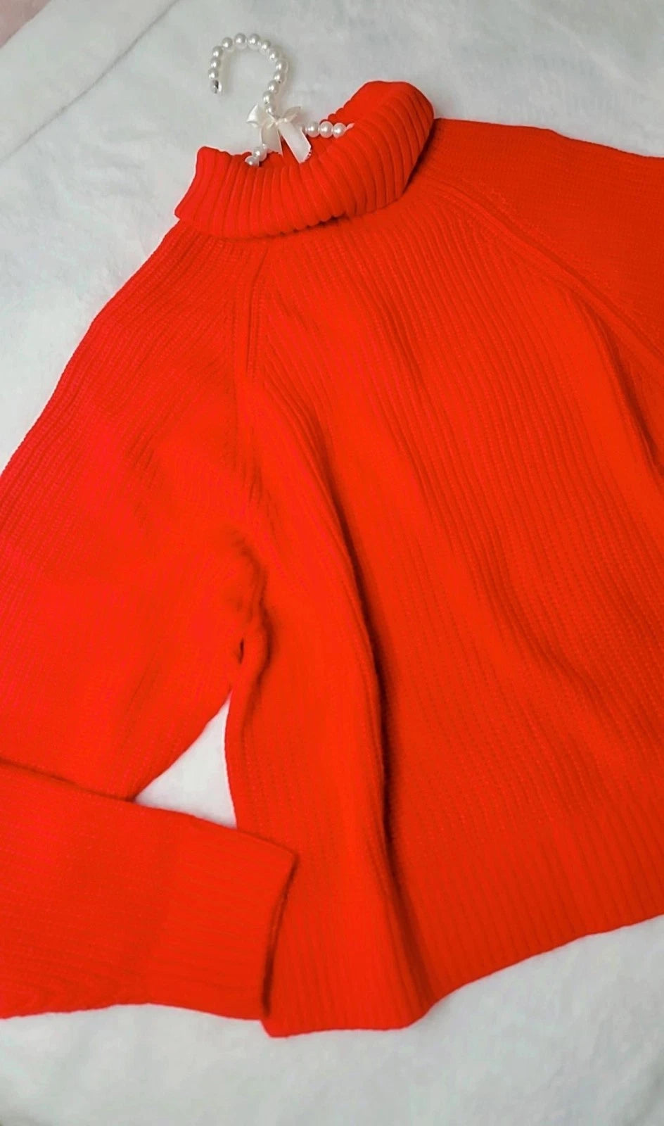 Suéter de cuello alto estilo universitario de Victoria's Secret