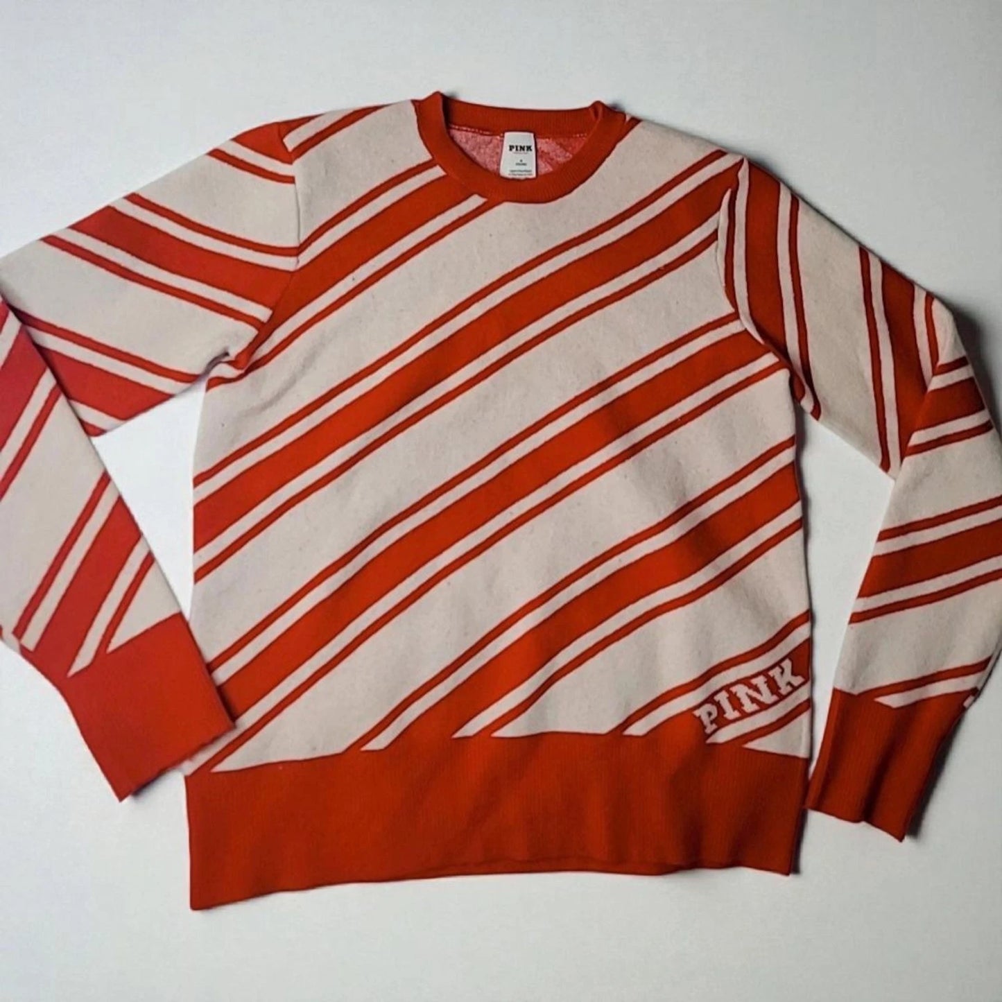 Suéter navideño de Victoria's Secret PINK