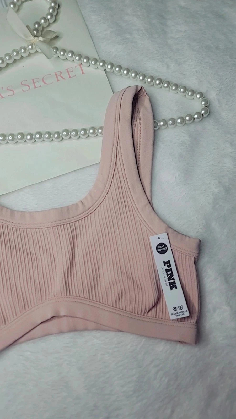 Top rosa de Victoria's Secret