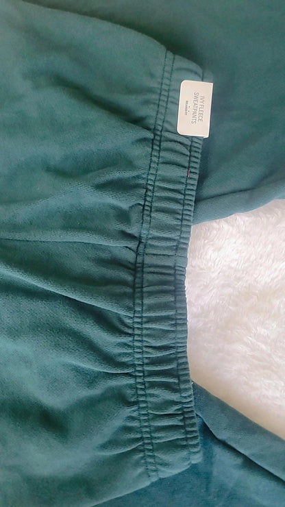 Calça de moletom feminina Victoria's Secret PINK Ivy Fleece, modelagem relaxada.