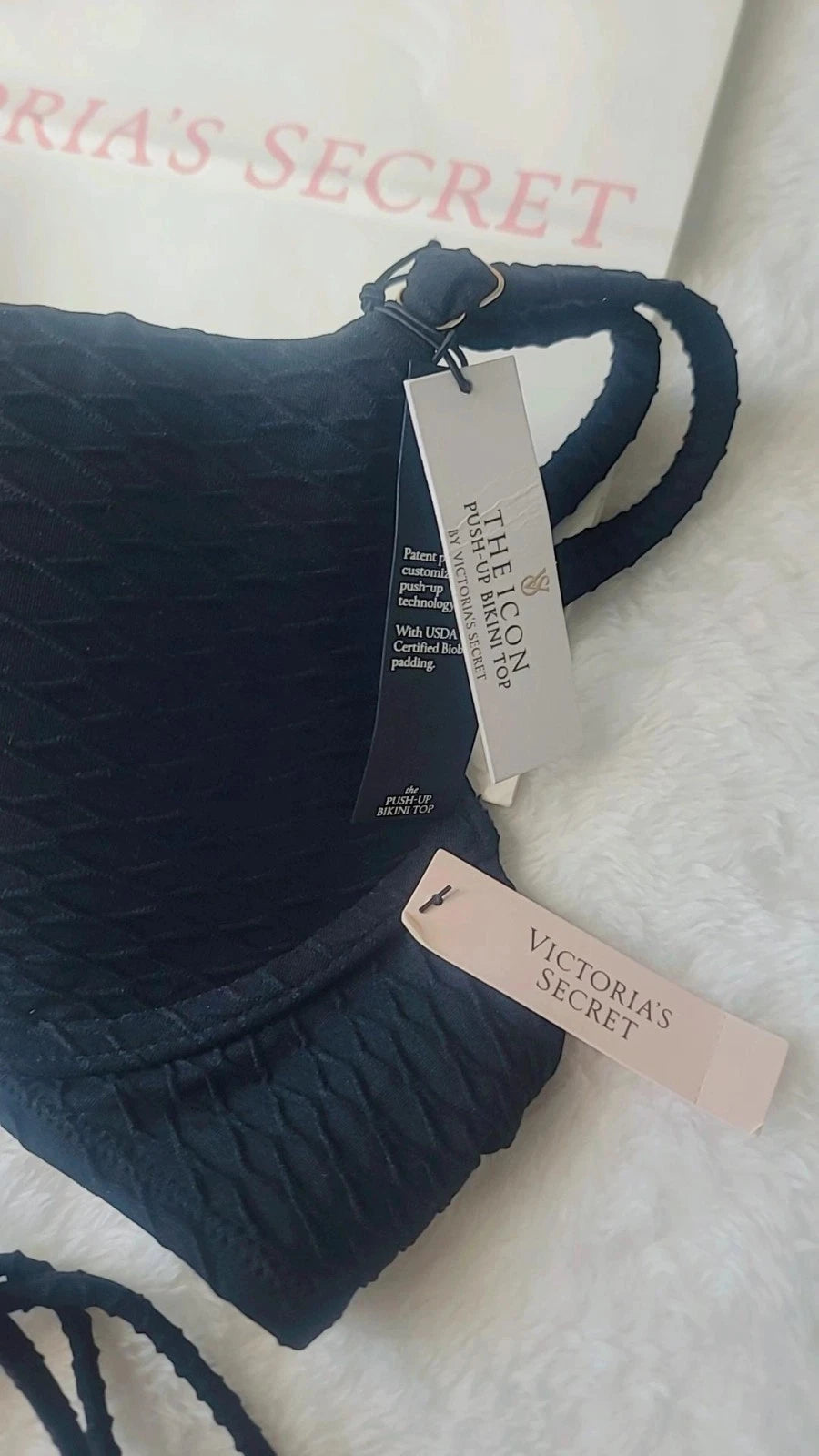 Biquíni feminino Victoria's Secret, top tamanho 34B e calcinha tamanho P, preto.