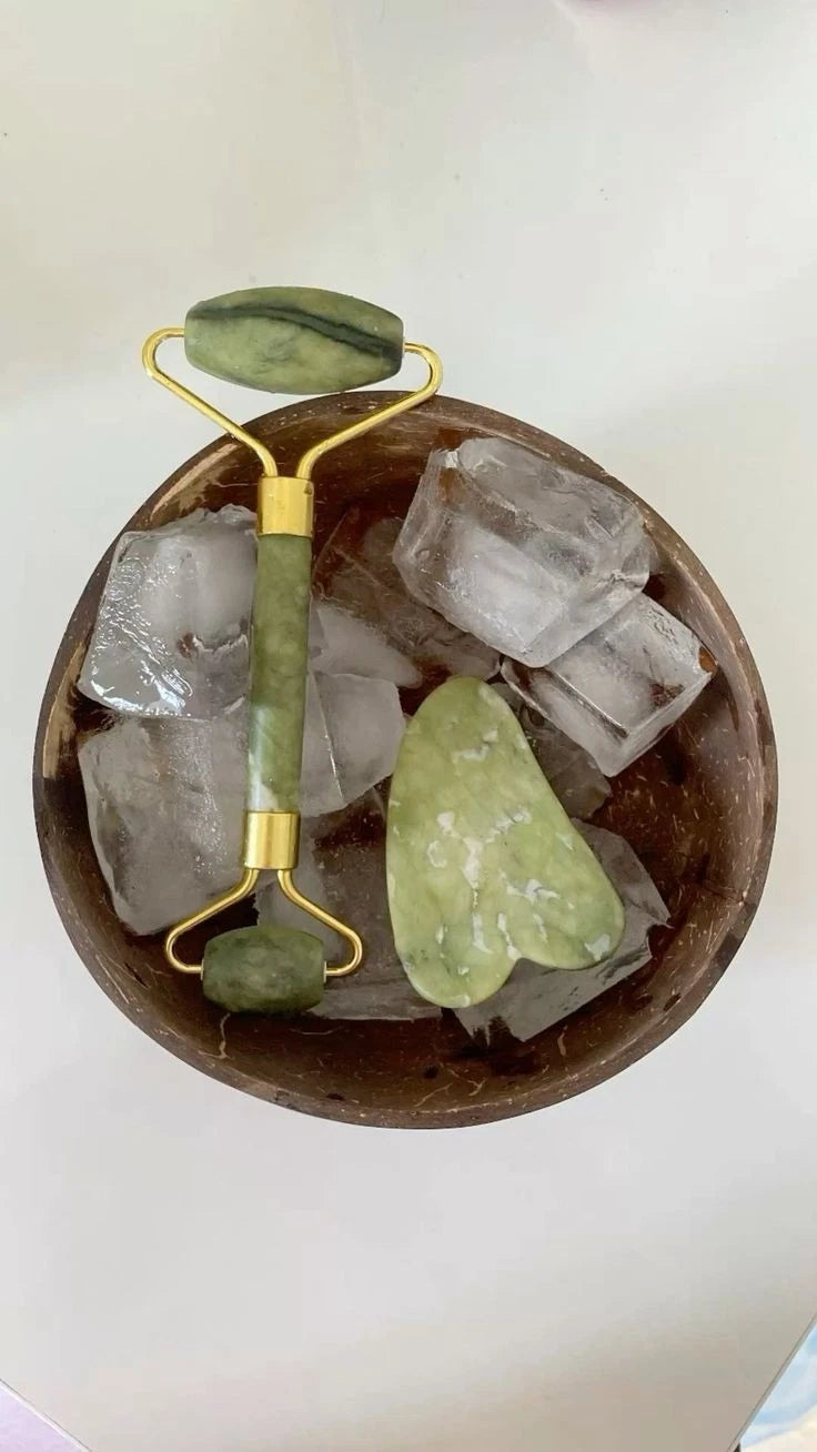 Conjunto Roller + Pedra Gua Sha - Massageador Facial Original de Jade - Cuidados Antienvelhecimento para a Pele
