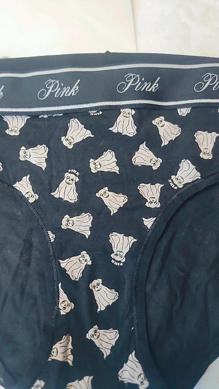 Victoria's Secret Hipsters Rosa, Logotipo de Cachorro