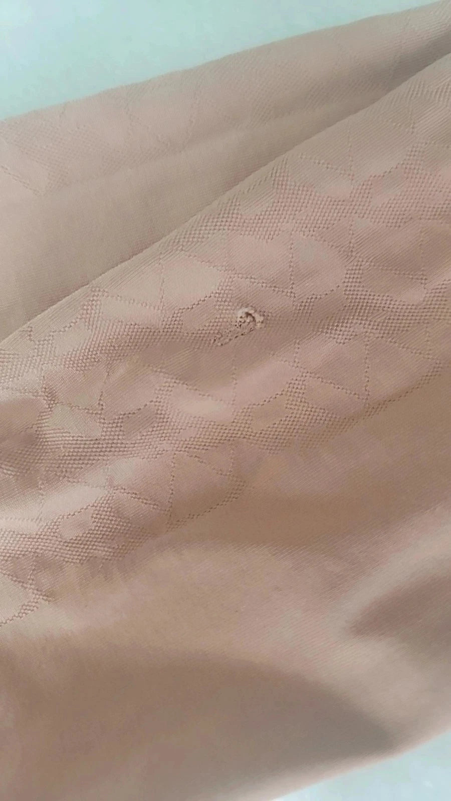 Victoria's Secret PINK Satin Seamless Plunge Workout