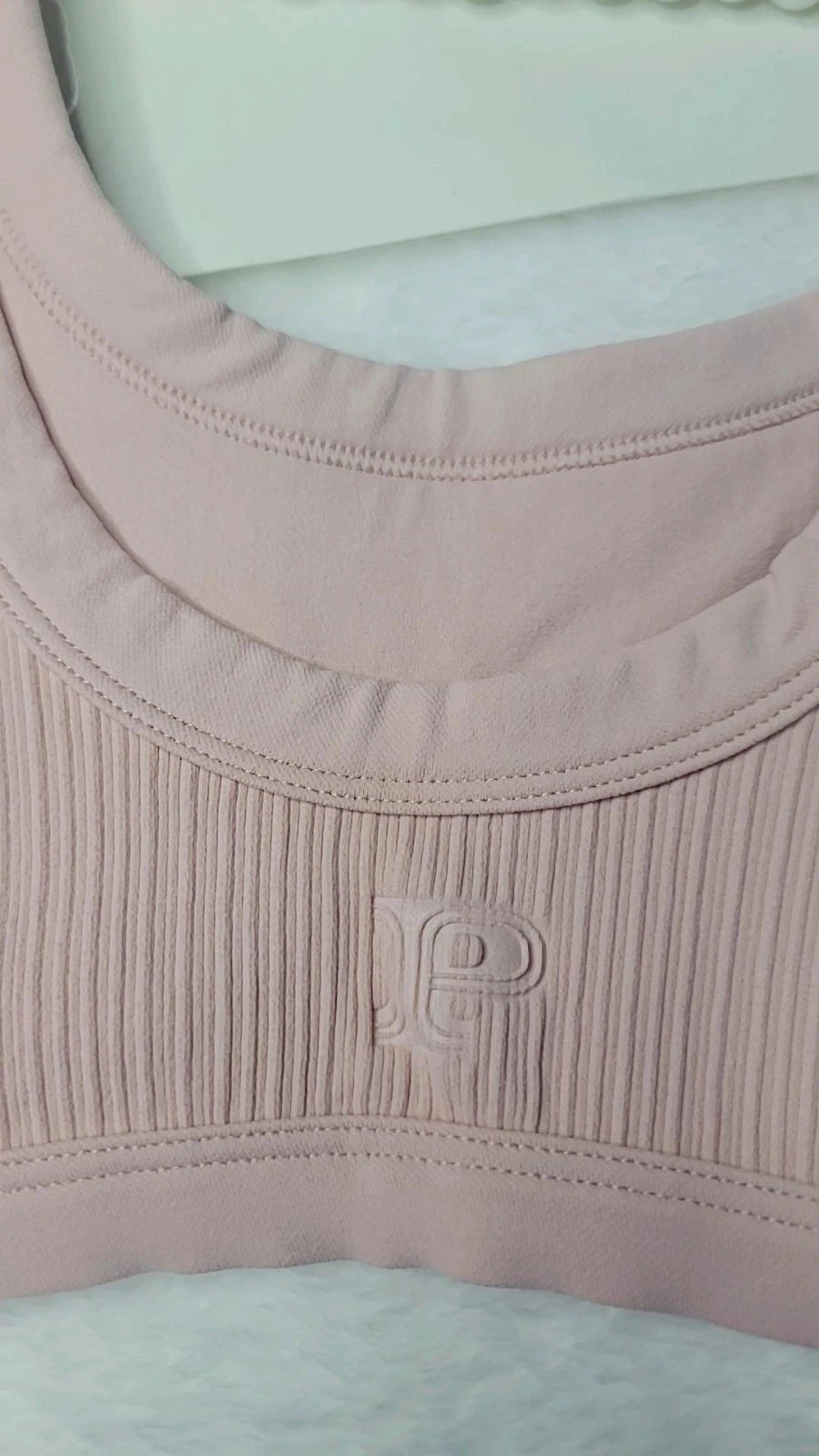 Top rosa de Victoria's Secret