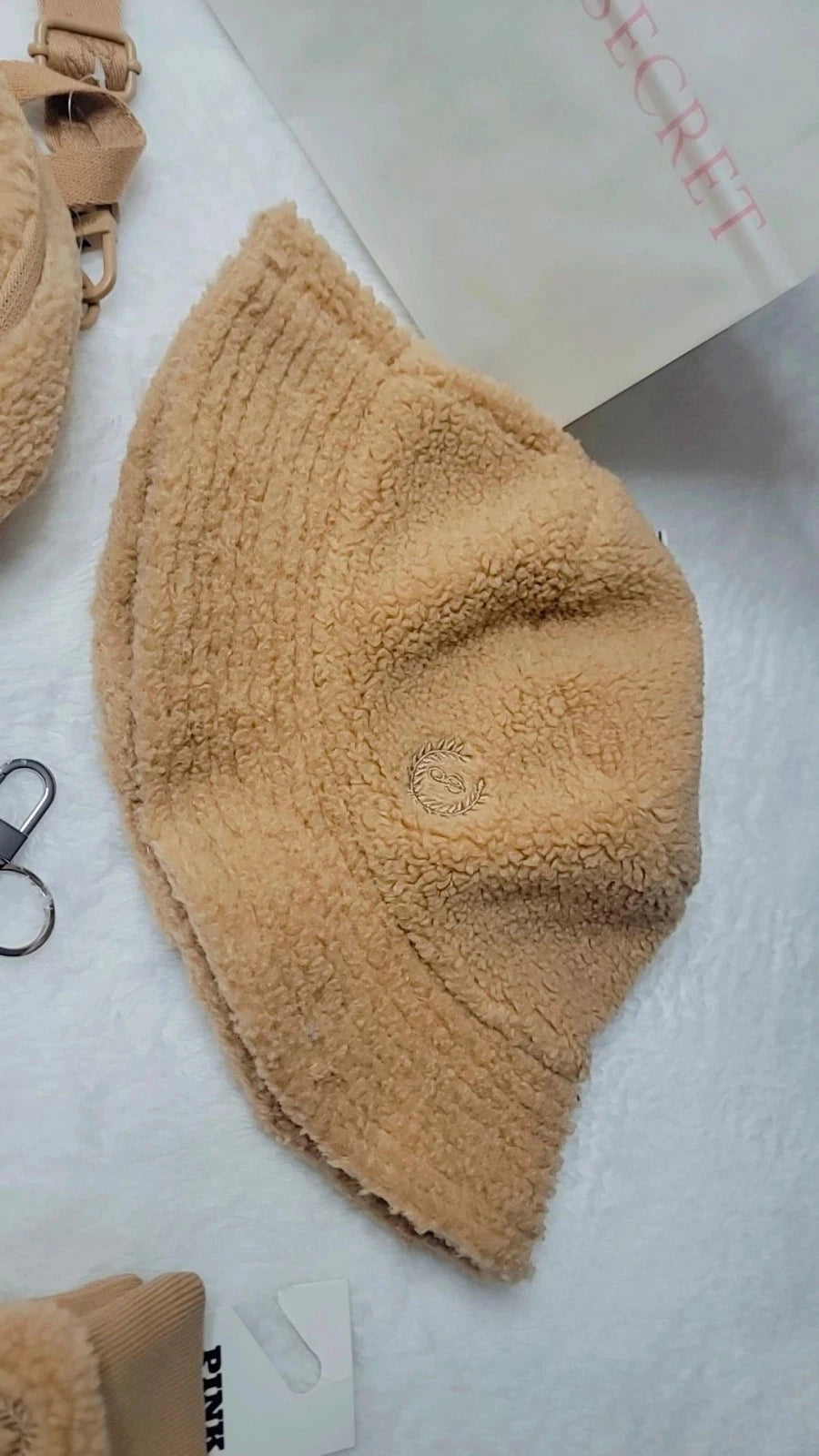 Conjunto de inverno de 5 peças da Victoria's Secret PINK, edição limitada, suéter.