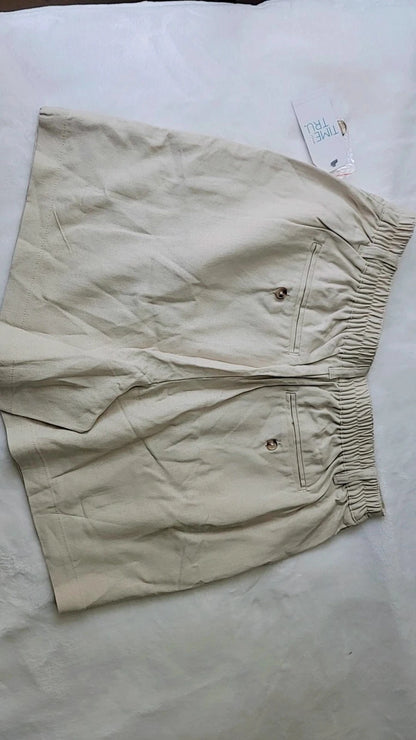 Pantalón corto Time &amp; Tru de mezcla de lino para mujer, color beige con bolsillos, entrepierna de 4 pulgadas