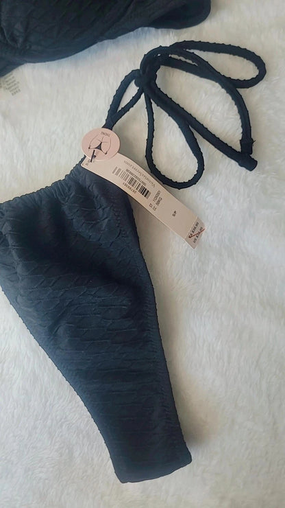 Biquíni feminino Victoria's Secret, top tamanho 34B e calcinha tamanho P, preto.