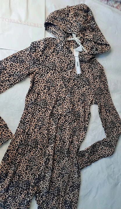 Pijama térmico con capucha Victoria's Secret Pink, estampado de leopardo, de una pieza